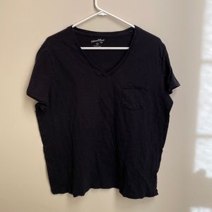 Universal threads XXL v neck